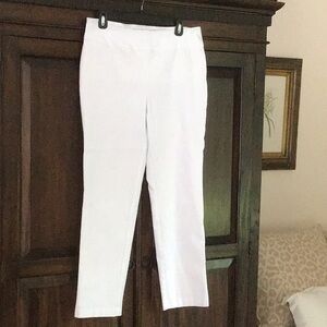 Liza Byrd white pull on pants
